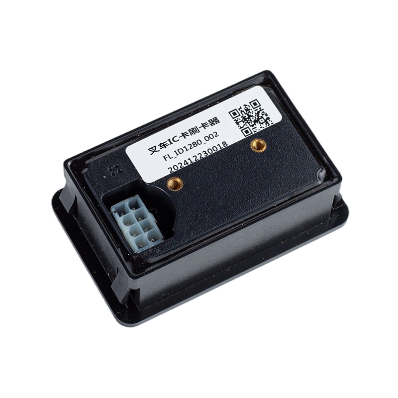 Léitheoir Cárta IC Cothrománach le Keypad / CAN2.0 125K Baud / Rialú Rochtana Bainistíochta Cabhlaigh Feithicle Tionsclaíoch